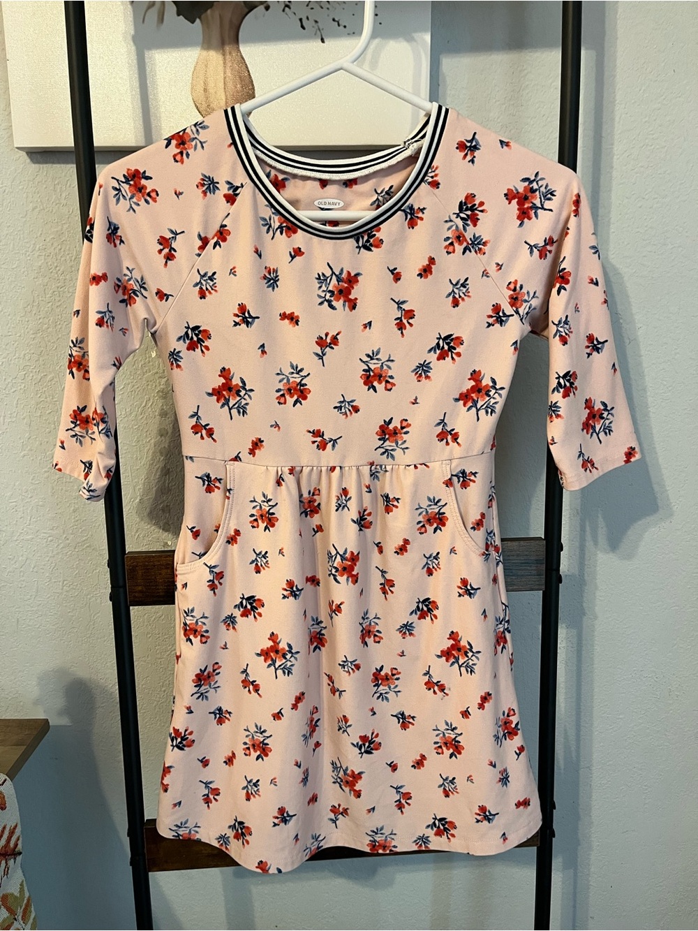Old Navy Pink Floral Short-Sleeve Pocket Dress
